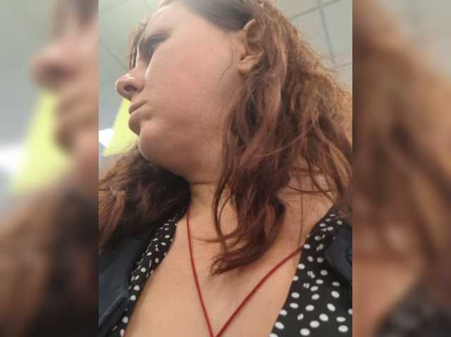 le modèle OpenGirl est en webcam porno dans un show sur le site bongacams, il possède les tags suivants: White/Caucasian,Redhead,Shaved