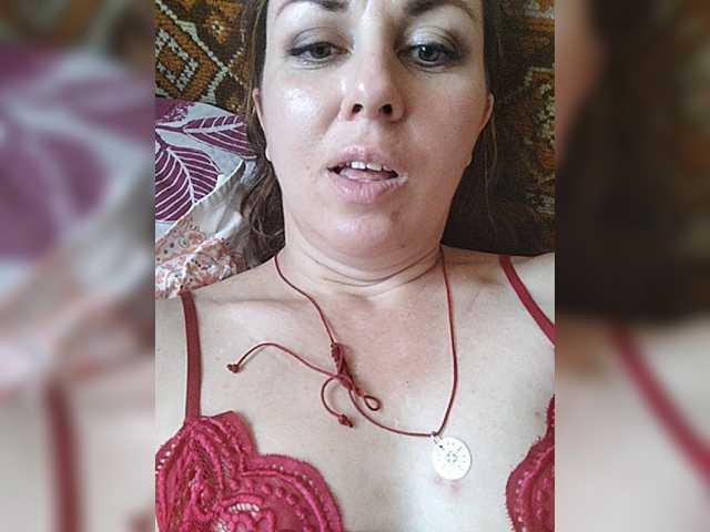 OpenGirl live cam on BongaCams