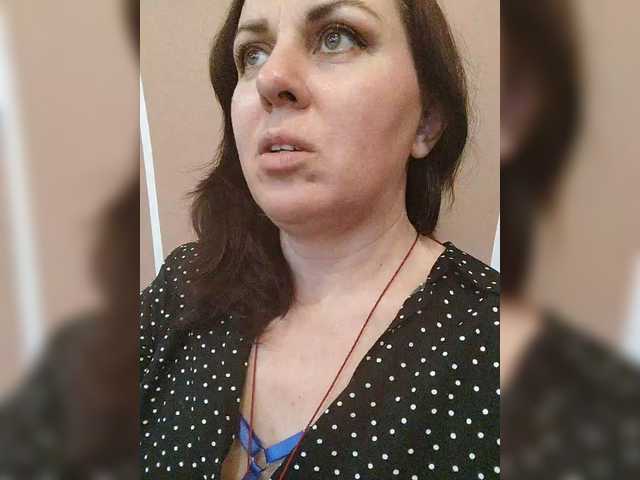 OpenGirl's BongaCams show and profile