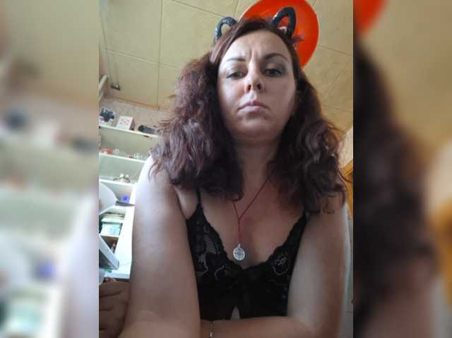 OpenGirl live cam on BongaCams