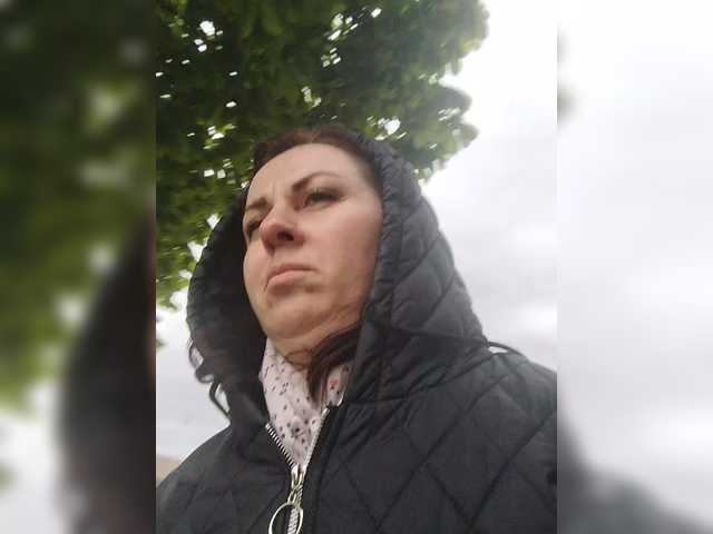 OpenGirl's BongaCams show and profile