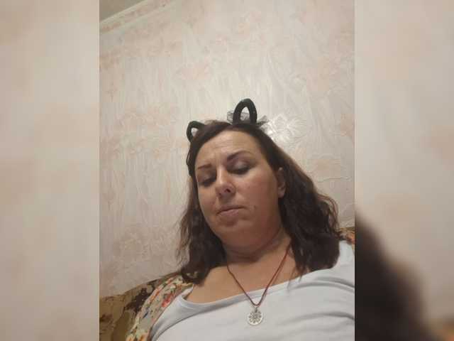OpenGirl — live female cam