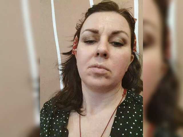 OpenGirl's BongaCams show and profile