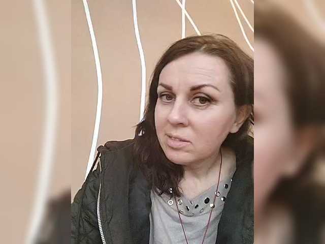 OpenGirl's BongaCams show and profile