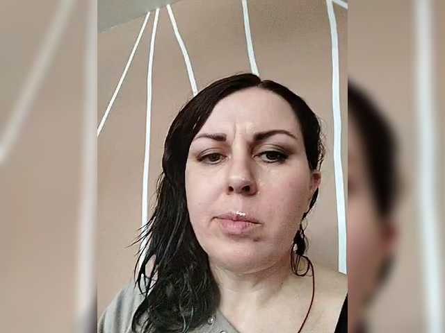 OpenGirl's BongaCams show and profile