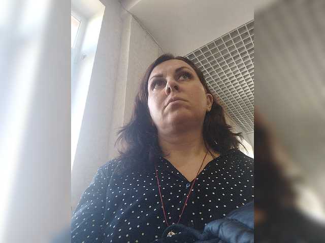 OpenGirl's BongaCams show and profile