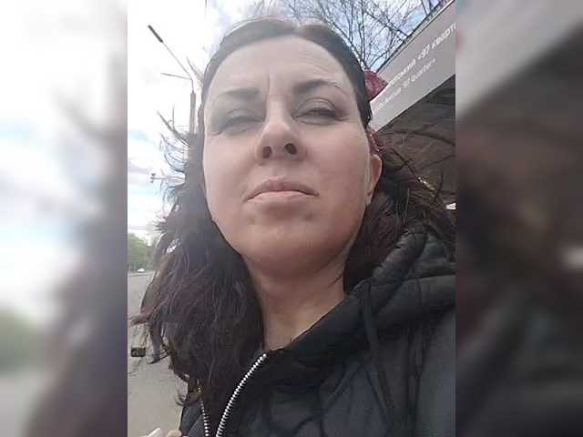 OpenGirl's BongaCams show and profile