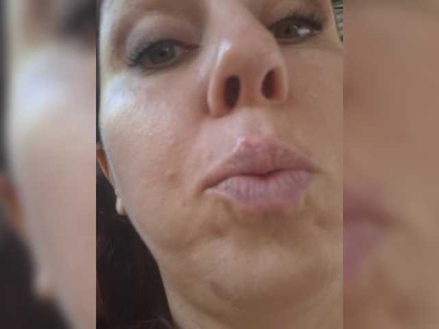 OpenGirl live webcam show