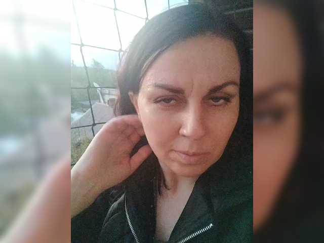 OpenGirl's BongaCams show and profile