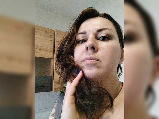 OpenGirl live cam on BongaCams