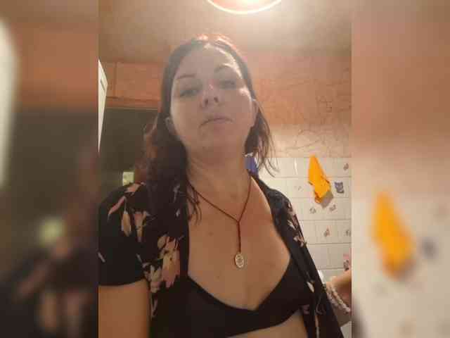 OpenGirl webcam