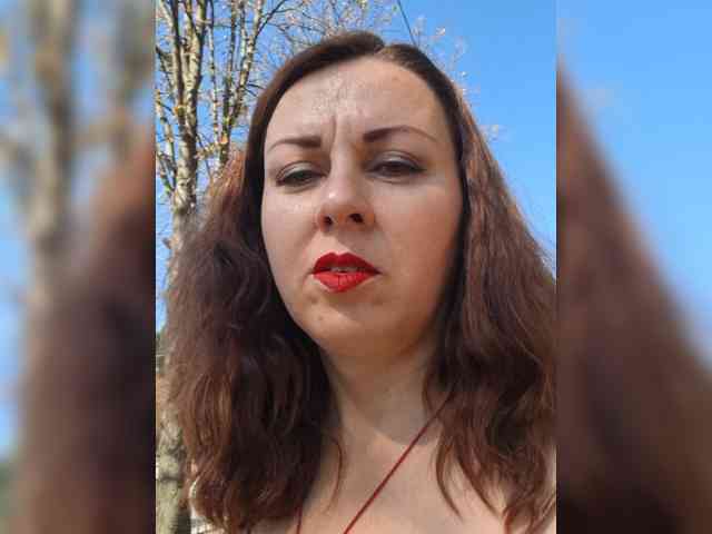 OpenGirl webcam