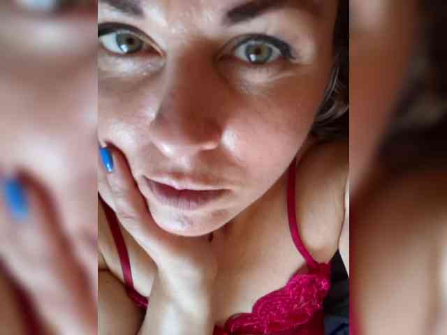 OpenGirl webcam