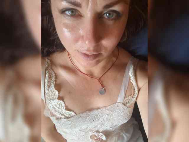 OpenGirl Live Webcam on BongaCams
