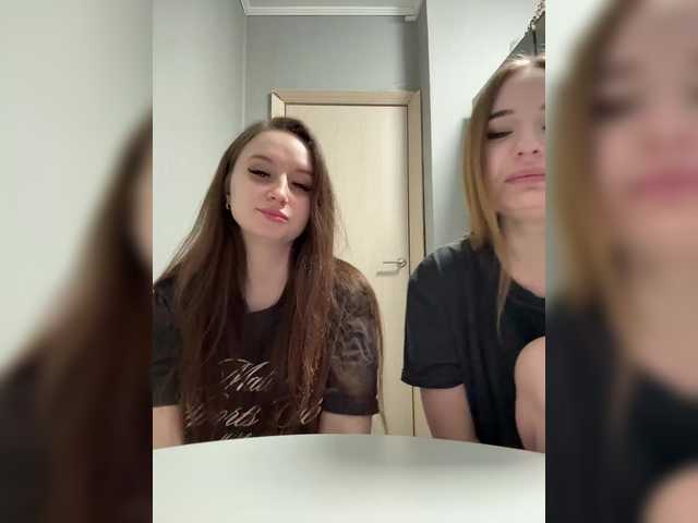 KiraCouple's BongaCams show and profile