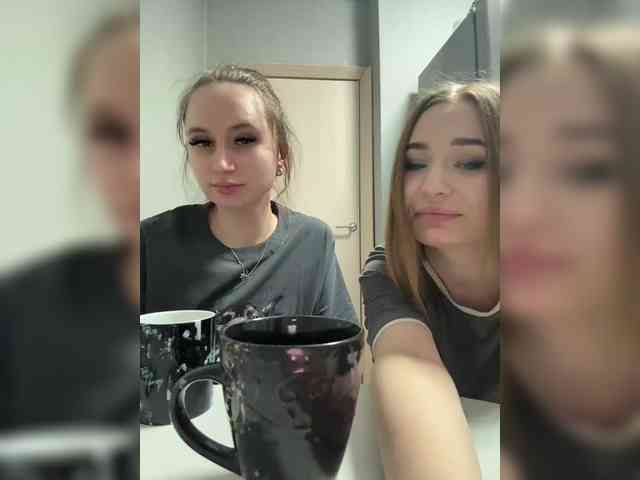 Kira_Sofia webcam