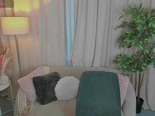 BlondiNi webcam