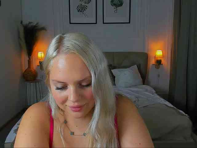 BlondiNi webcam