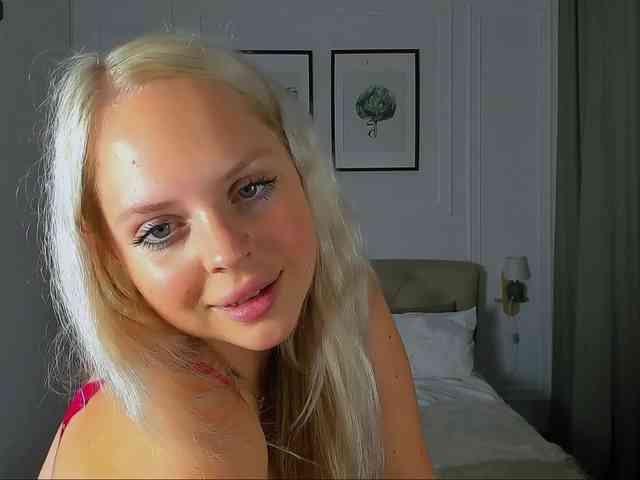 BlondiNi webcam