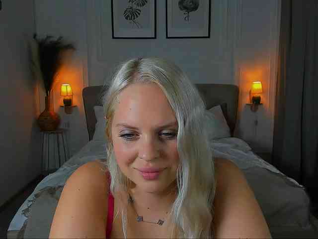BlondiNi webcam