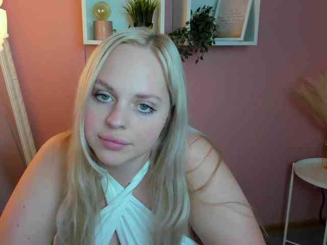 BlondiNi webcam