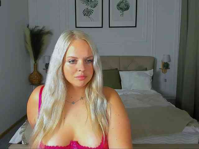 BlondiNi webcam