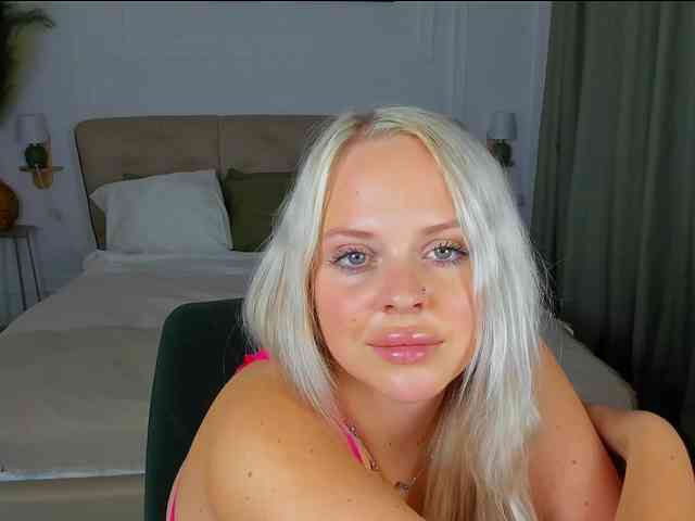 BlondiNi webcam