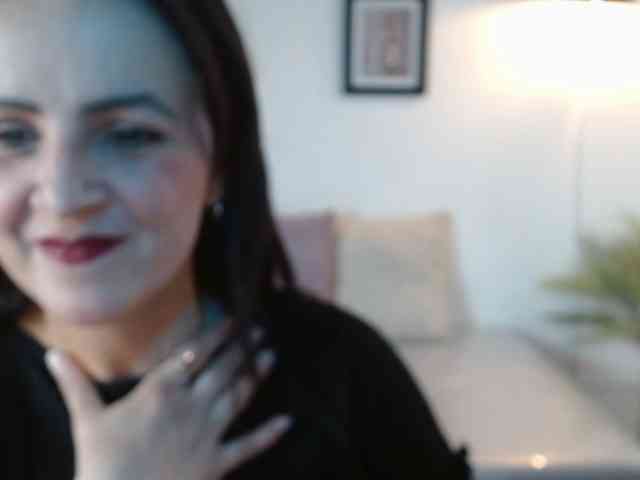 ValeriaGomezz webcam