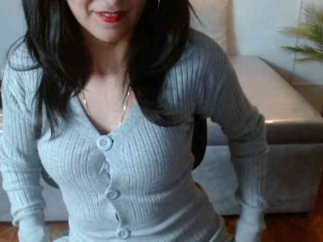 ValeriaGomezz webcam