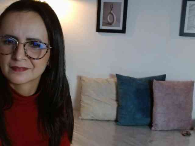 ValeriaGomezz webcam