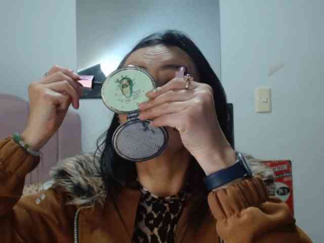 ValeriaGomezz webcam