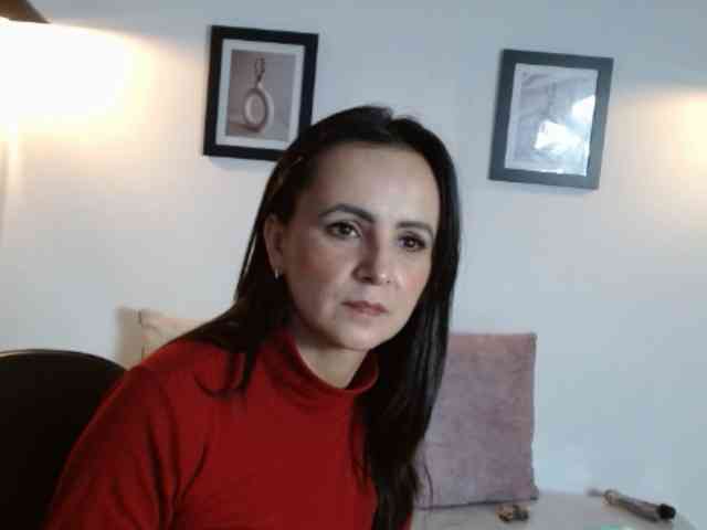 ValeriaGomezz webcam