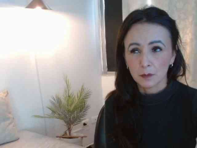 ValeriaGomezz webcam