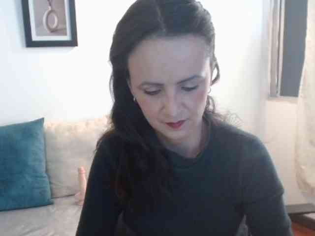 ValeriaGomezz webcam