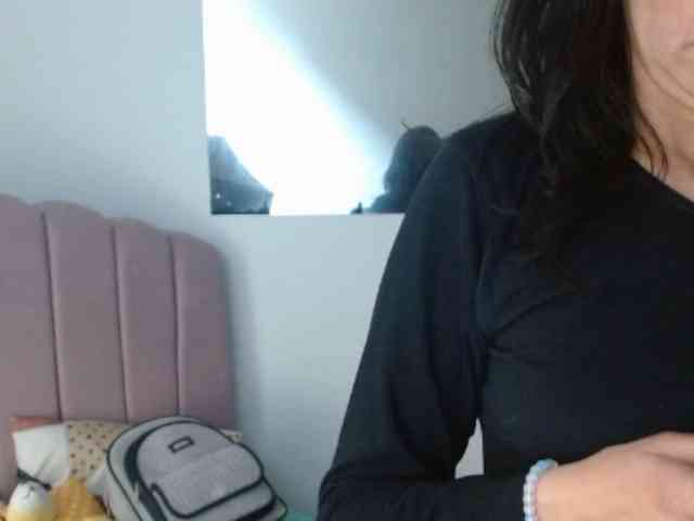 ValeriaGomezz webcam