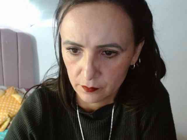 ValeriaGomezz webcam