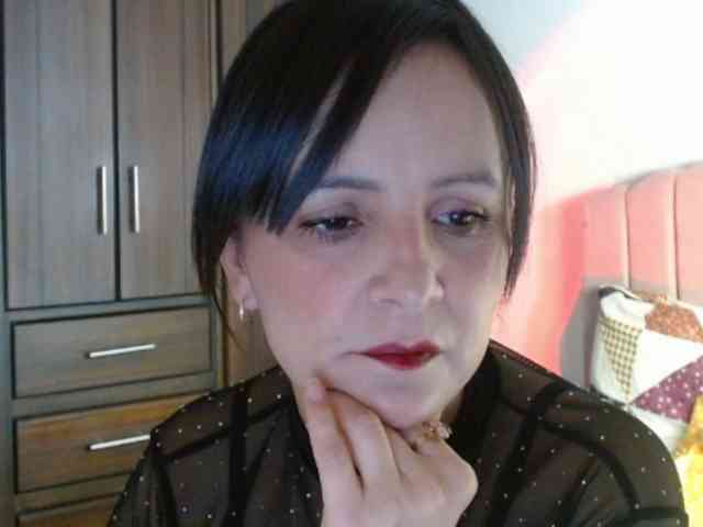 ValeriaGomezz webcam