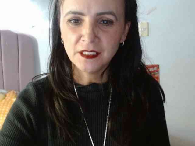 ValeriaGomezz webcam