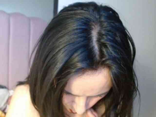 ValeriaGomezz webcam