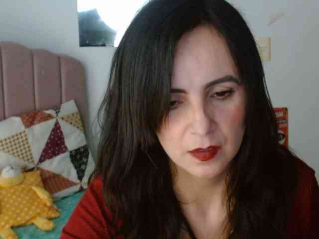 ValeriaGomezz webcam