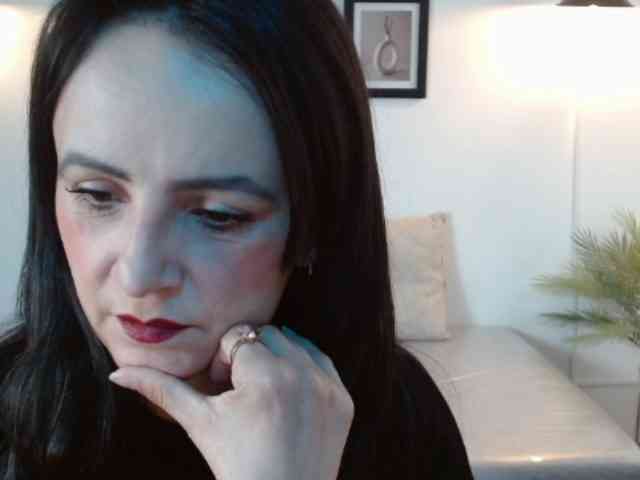 ValeriaGomezz webcam