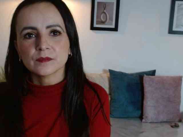 ValeriaGomezz webcam