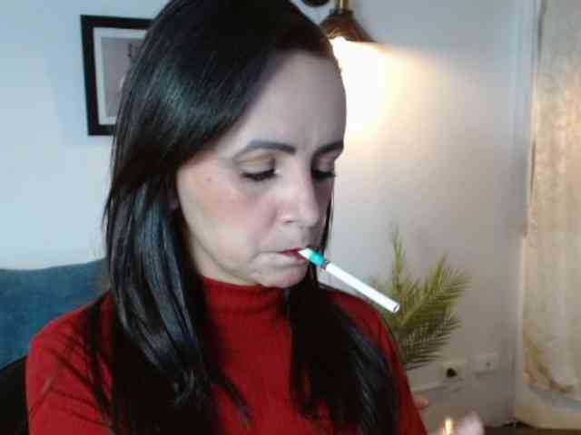 ValeriaGomezz webcam