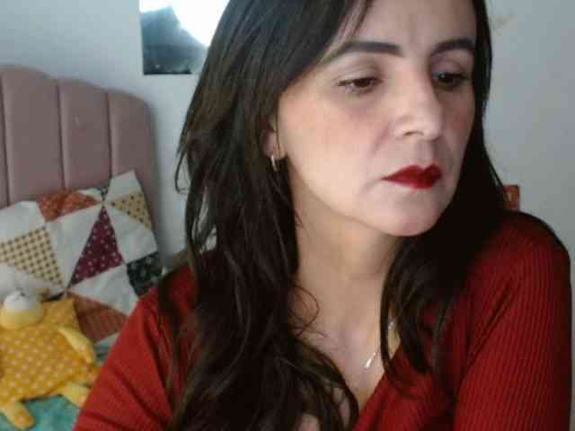 ValeriaGomezz webcam