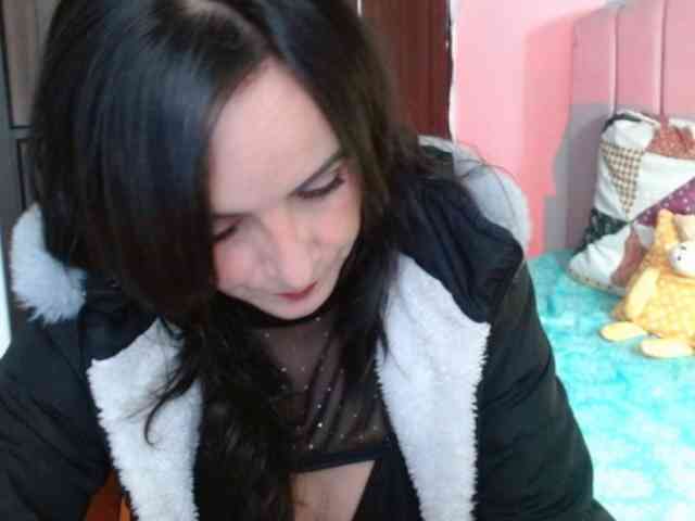 ValeriaGomezz webcam