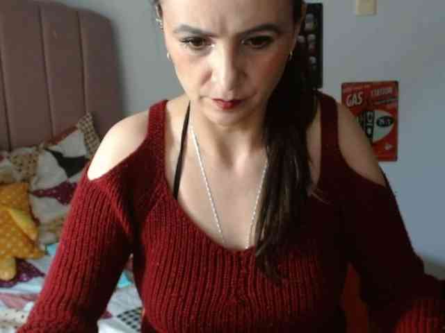 ValeriaGomezz webcam