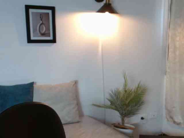 ValeriaGomezz webcam