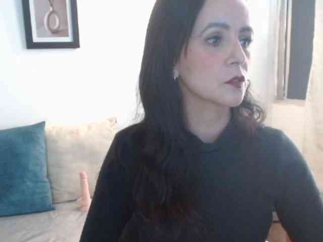 ValeriaGomezz webcam