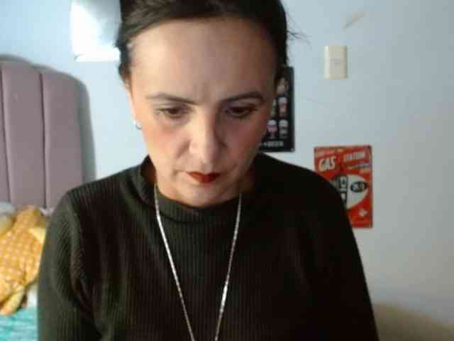 ValeriaGomezz webcam