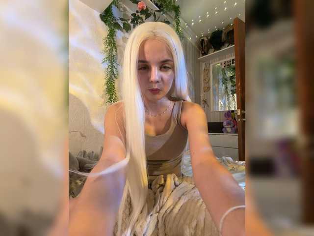 Nightmare-Moon live cam on BongaCams